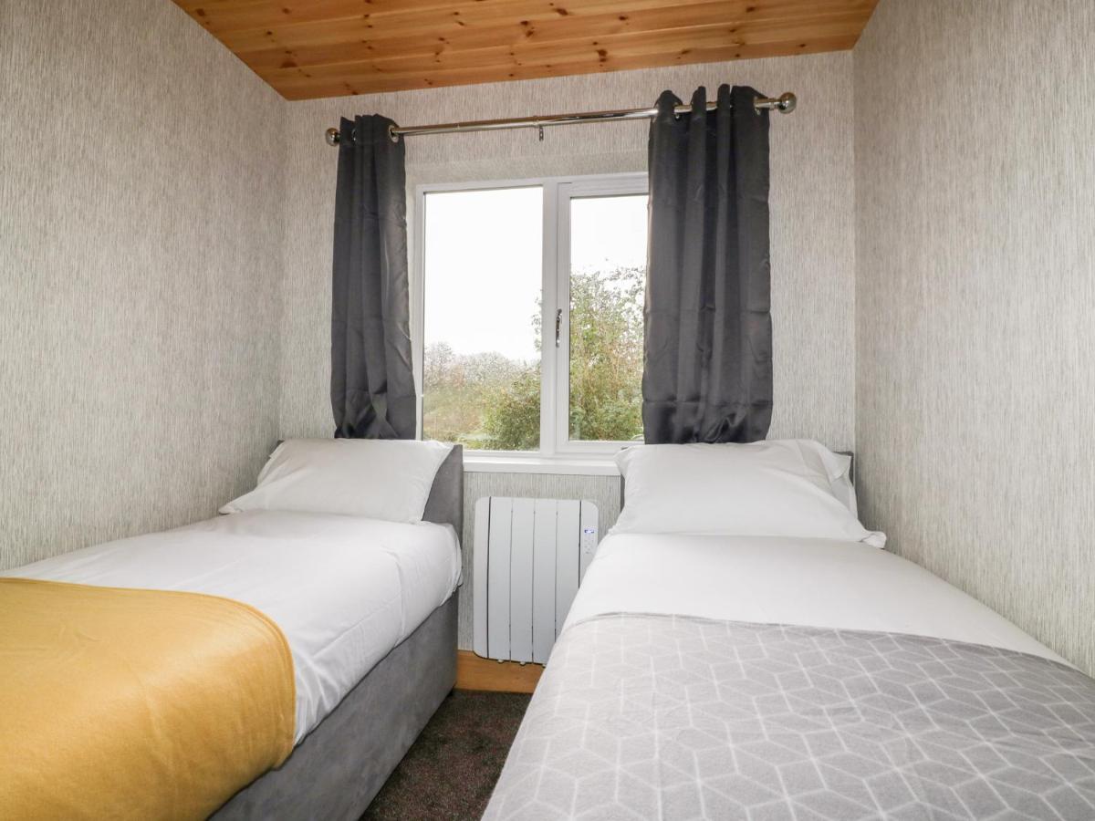 Lodge Two Truro Eksteriør billede